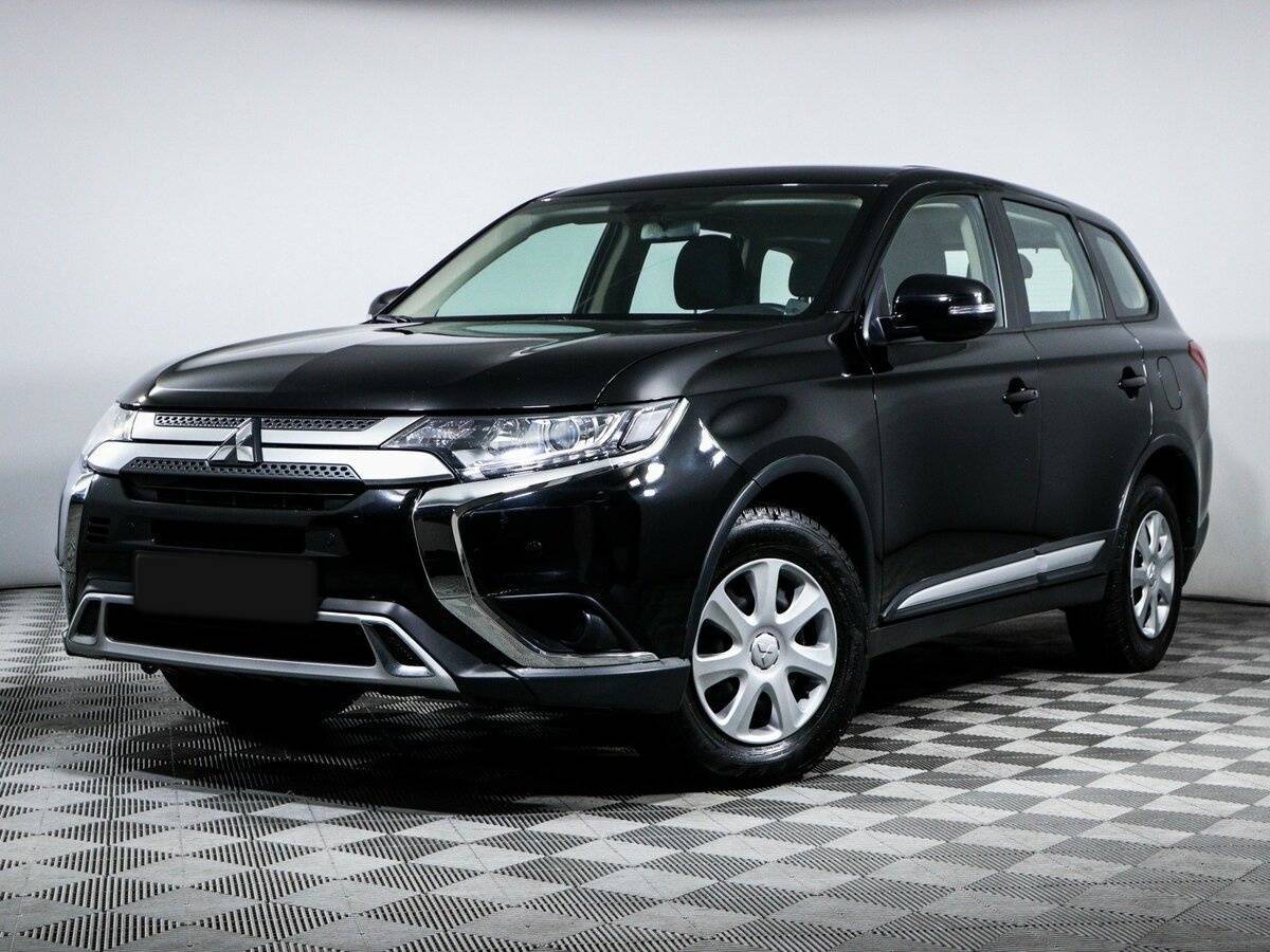 Mitsubishi Outlander 2019 года с пробегом. Посмотреть фото
