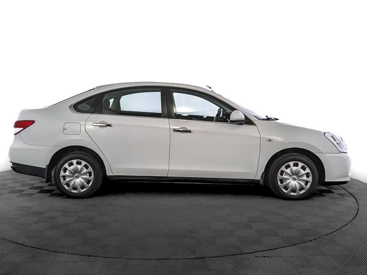 Nissan Almera 2015 года с пробегом. Фото: #3