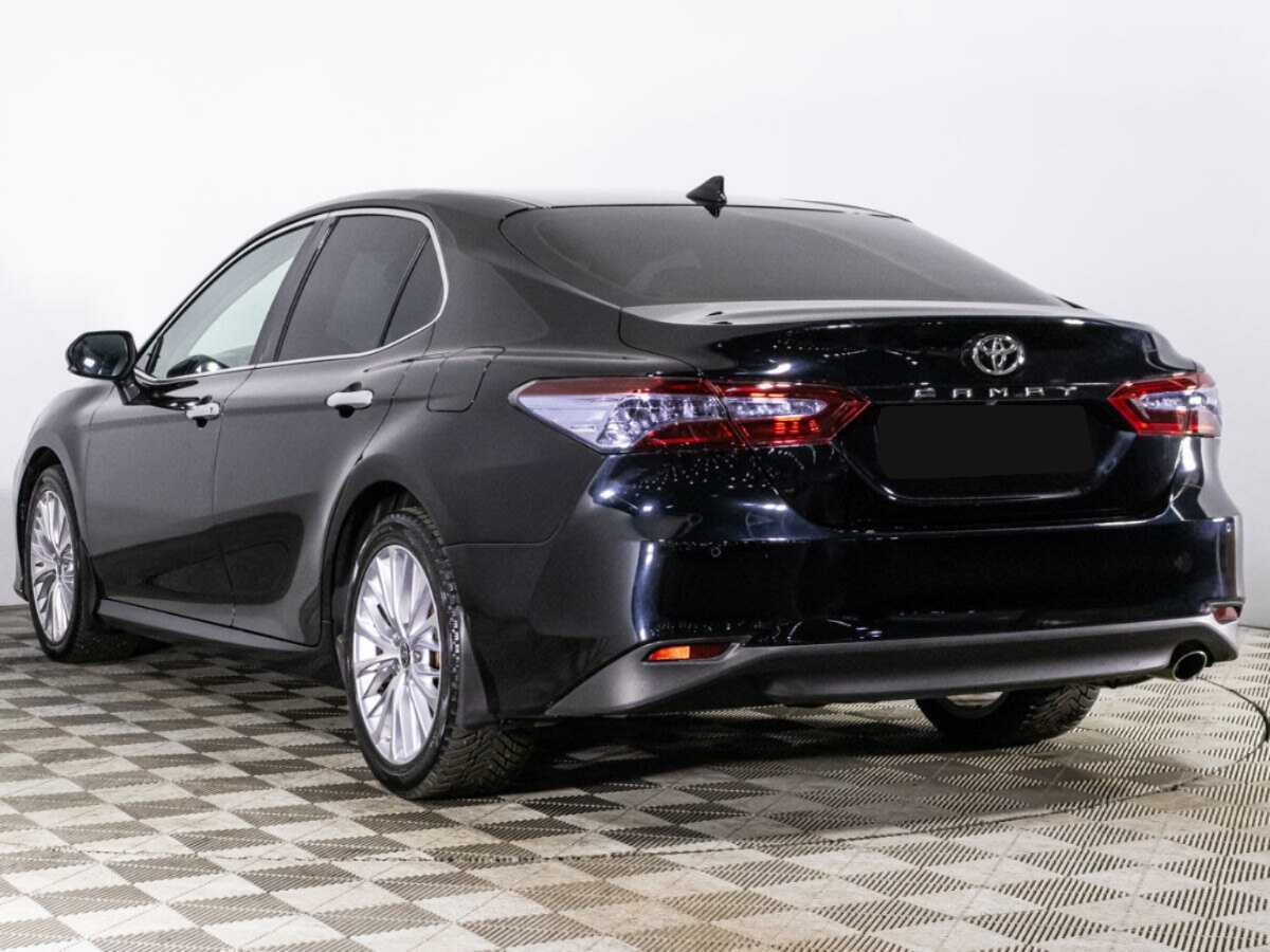 Toyota Camry 2020 года с пробегом. Фото: #6