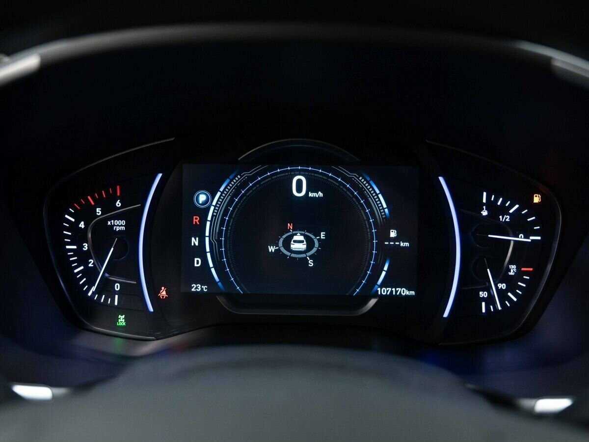 Hyundai Santa Fe 2019 года с пробегом. Фото: #16