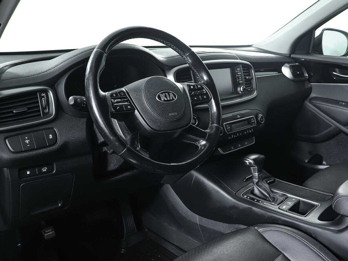 Kia Sorento 2018 года с пробегом. Фото: #11