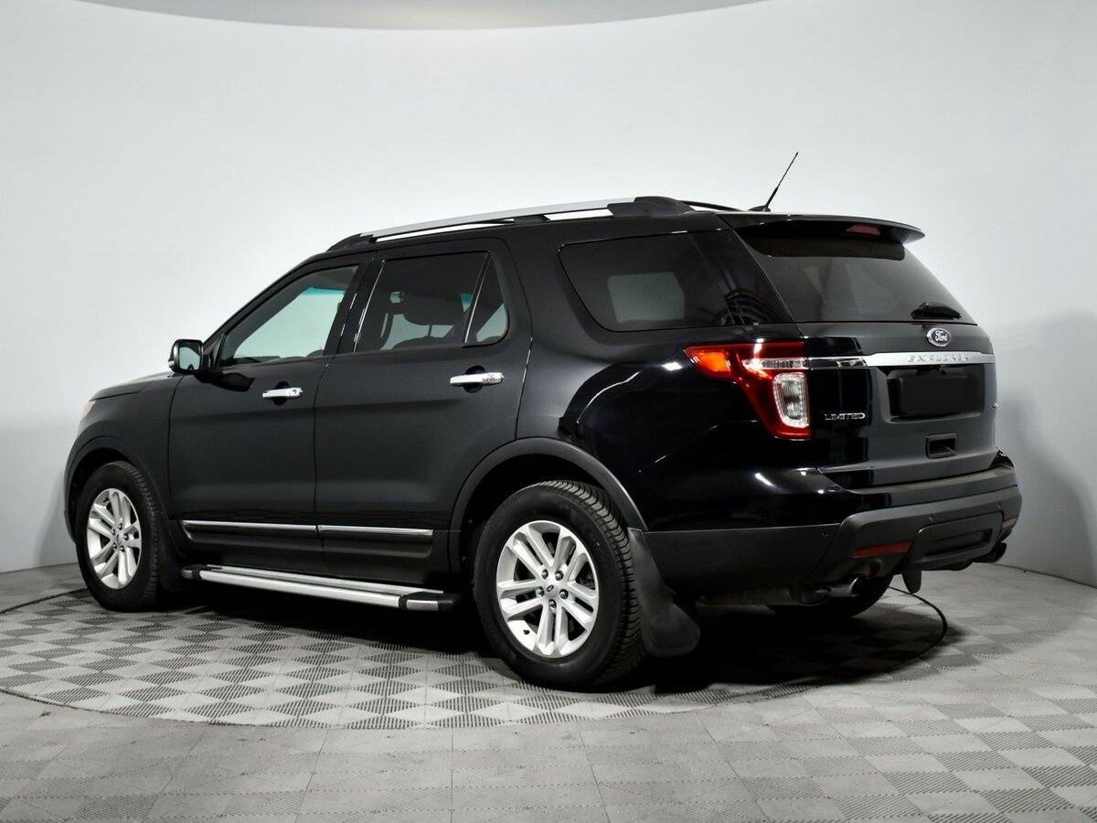 Ford Explorer 2014 года с пробегом. Фото: #5