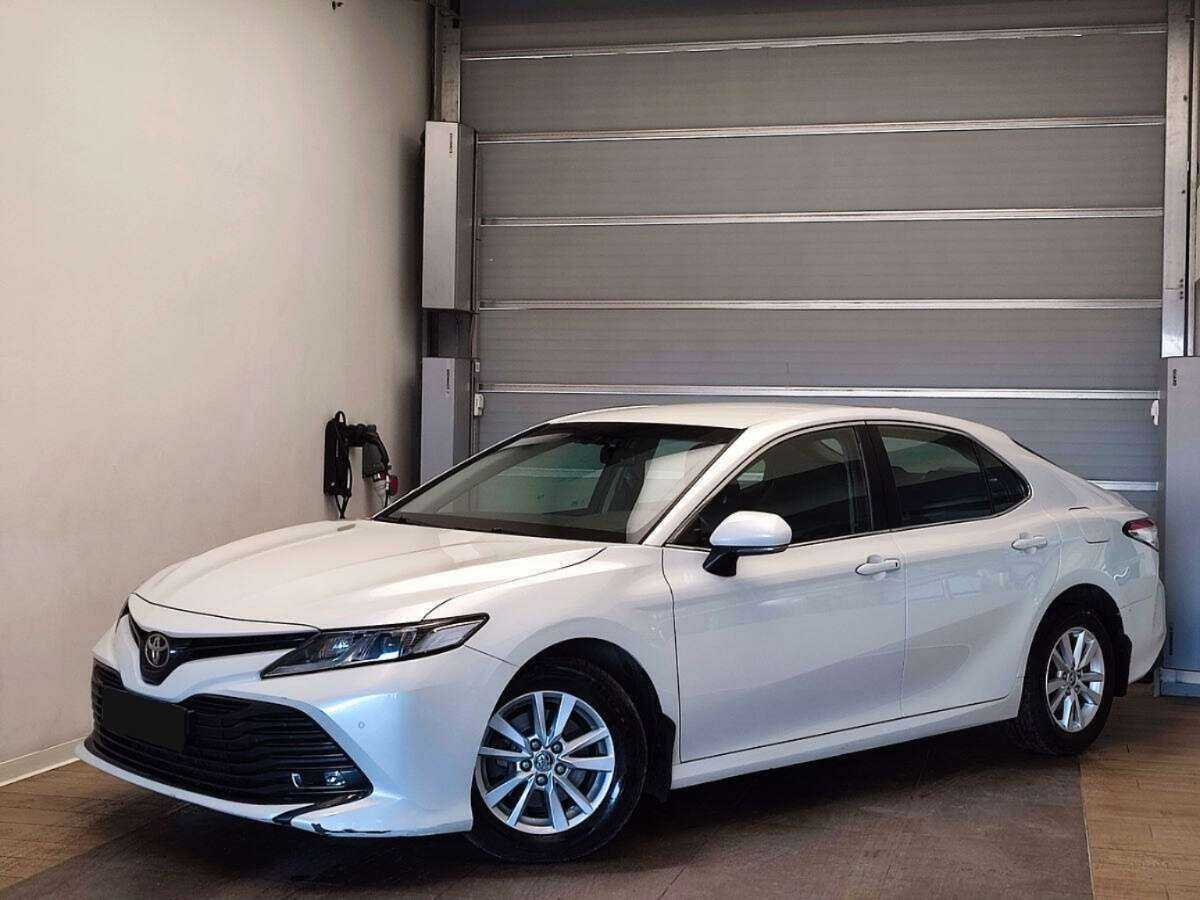 Toyota Camry 2018 года с пробегом. Фото: #0