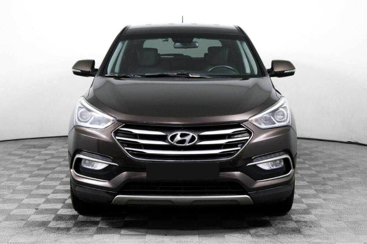 Hyundai Santa Fe 2016 года с пробегом. Фото: #1