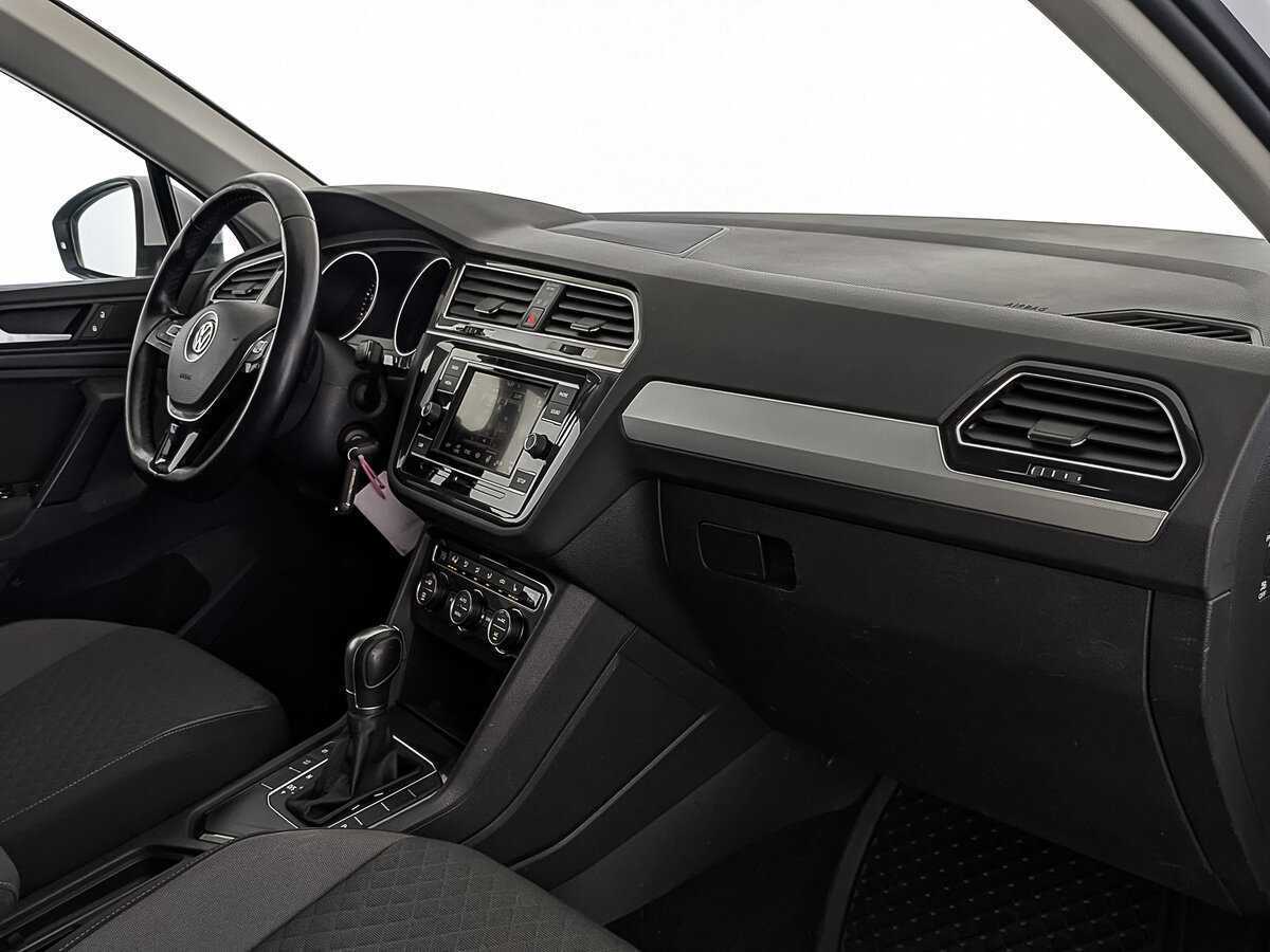 Volkswagen Tiguan 2018 года с пробегом. Фото: #10