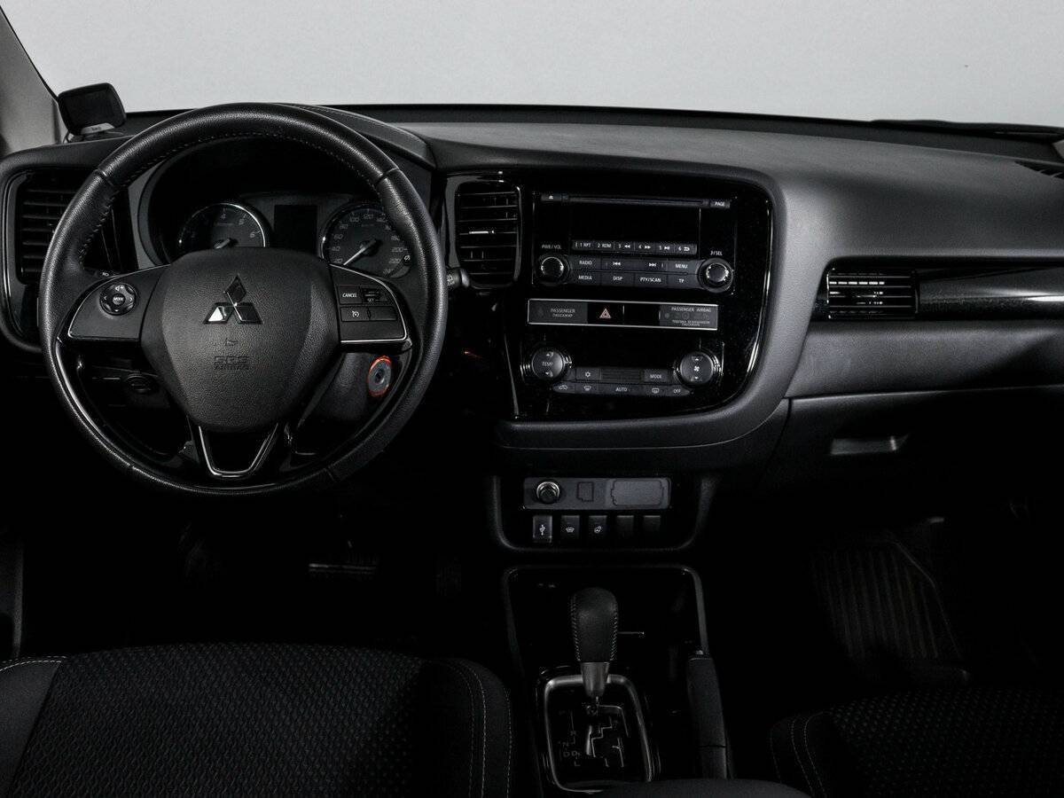 Mitsubishi Outlander 2019 года с пробегом. Фото: #11