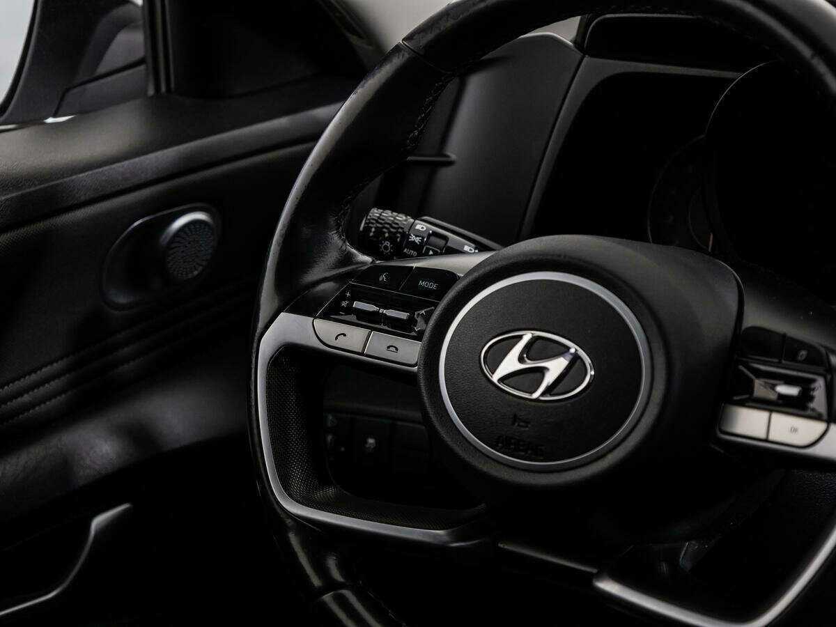 Hyundai Elantra 2020 года с пробегом. Фото: #11