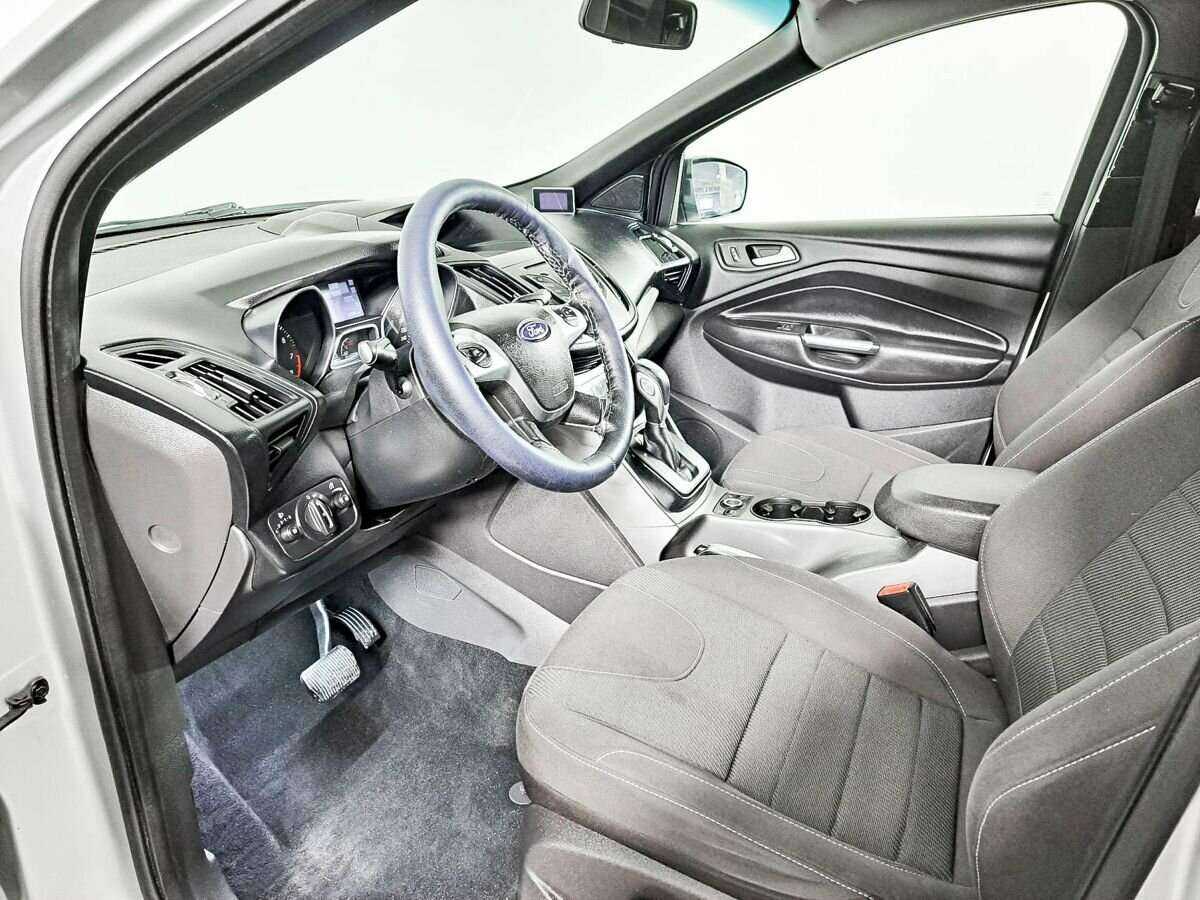 Ford Kuga 2014 года с пробегом. Фото: #11