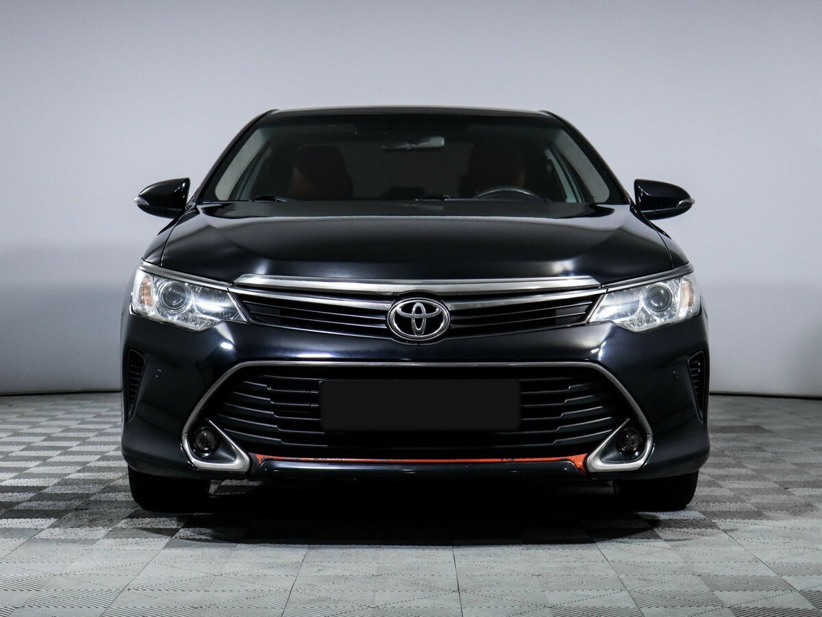 Toyota Camry 2016 года с пробегом. Фото: #1