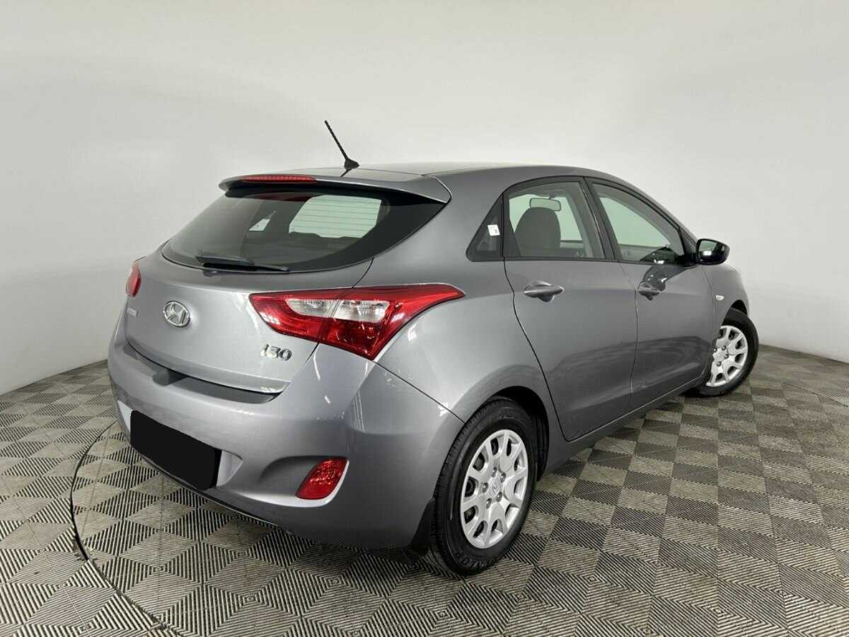 Hyundai i30 2012 года с пробегом. Фото: #5