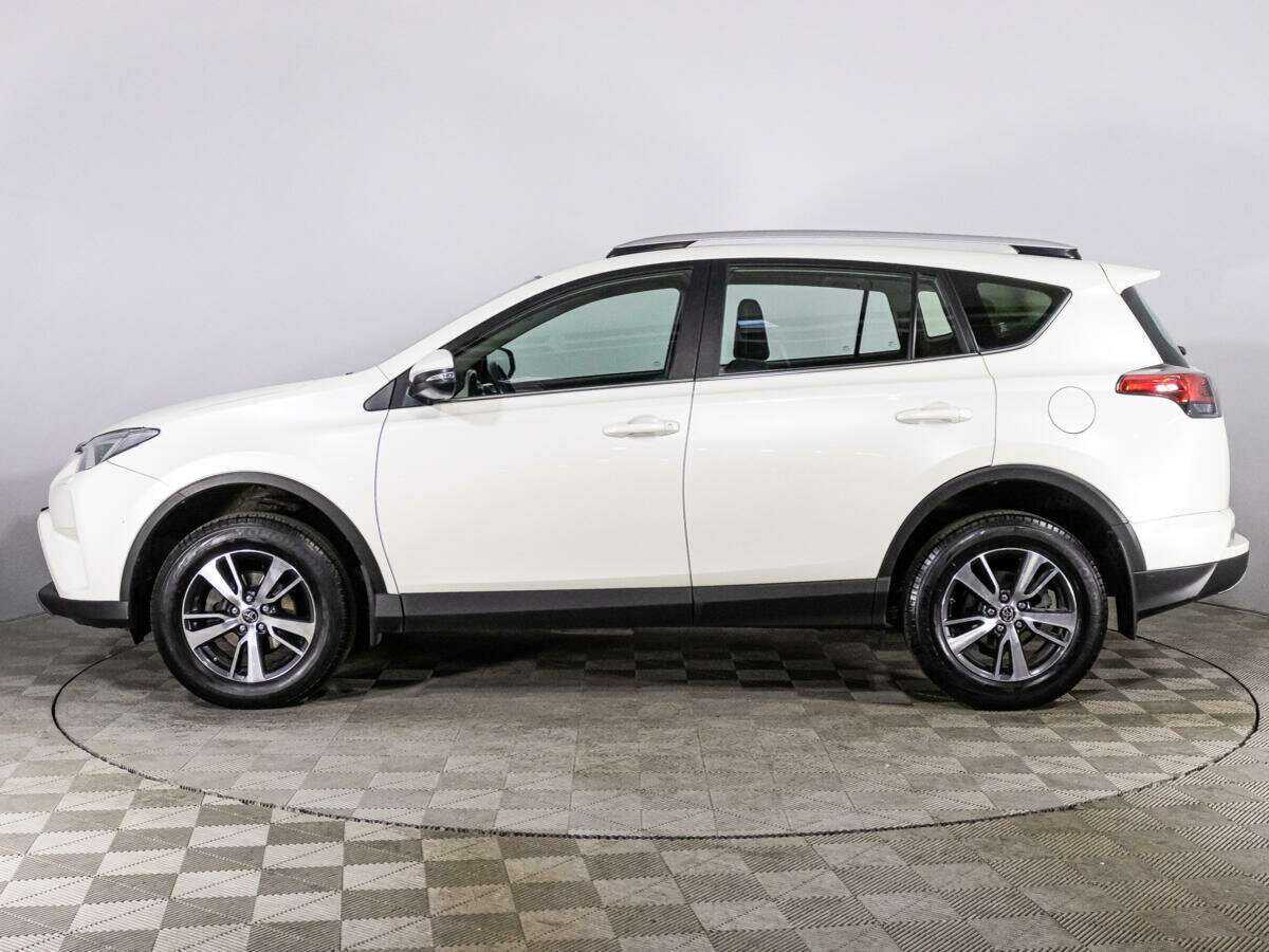 Toyota RAV4 2017 года с пробегом. Фото: #7