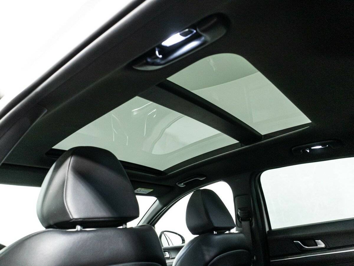 Kia K5 2021 года с пробегом. Фото: #17