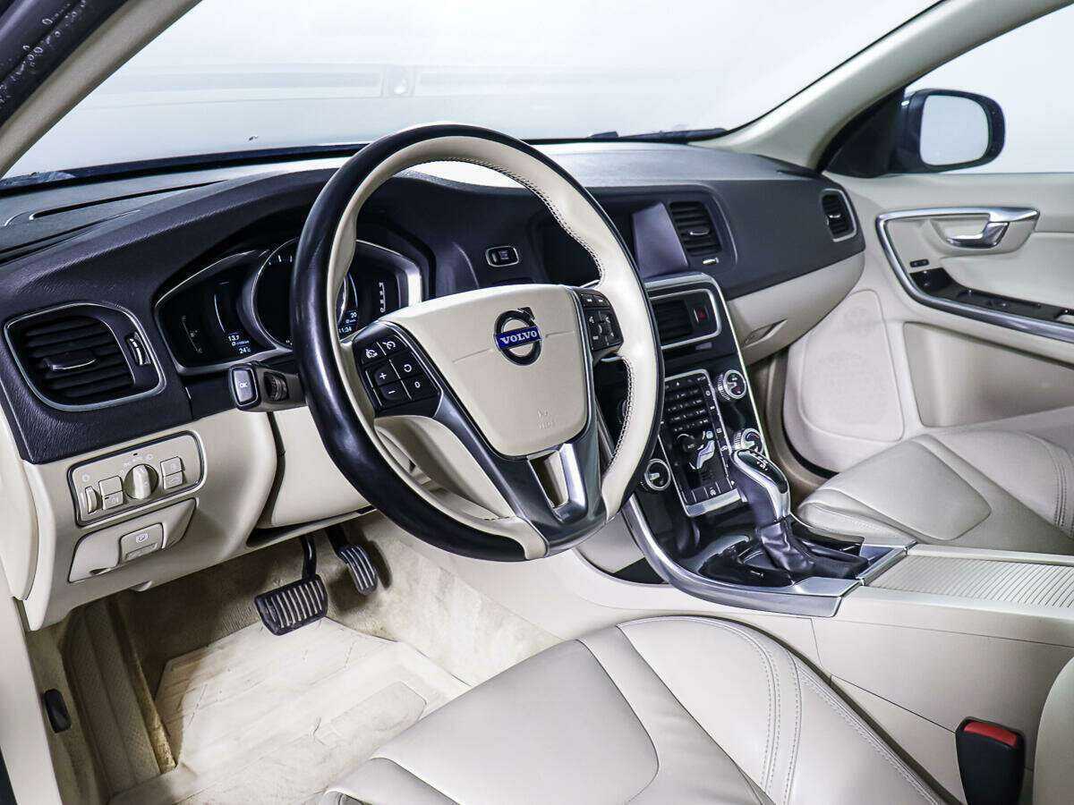 Volvo S60 2014 года с пробегом. Фото: #12