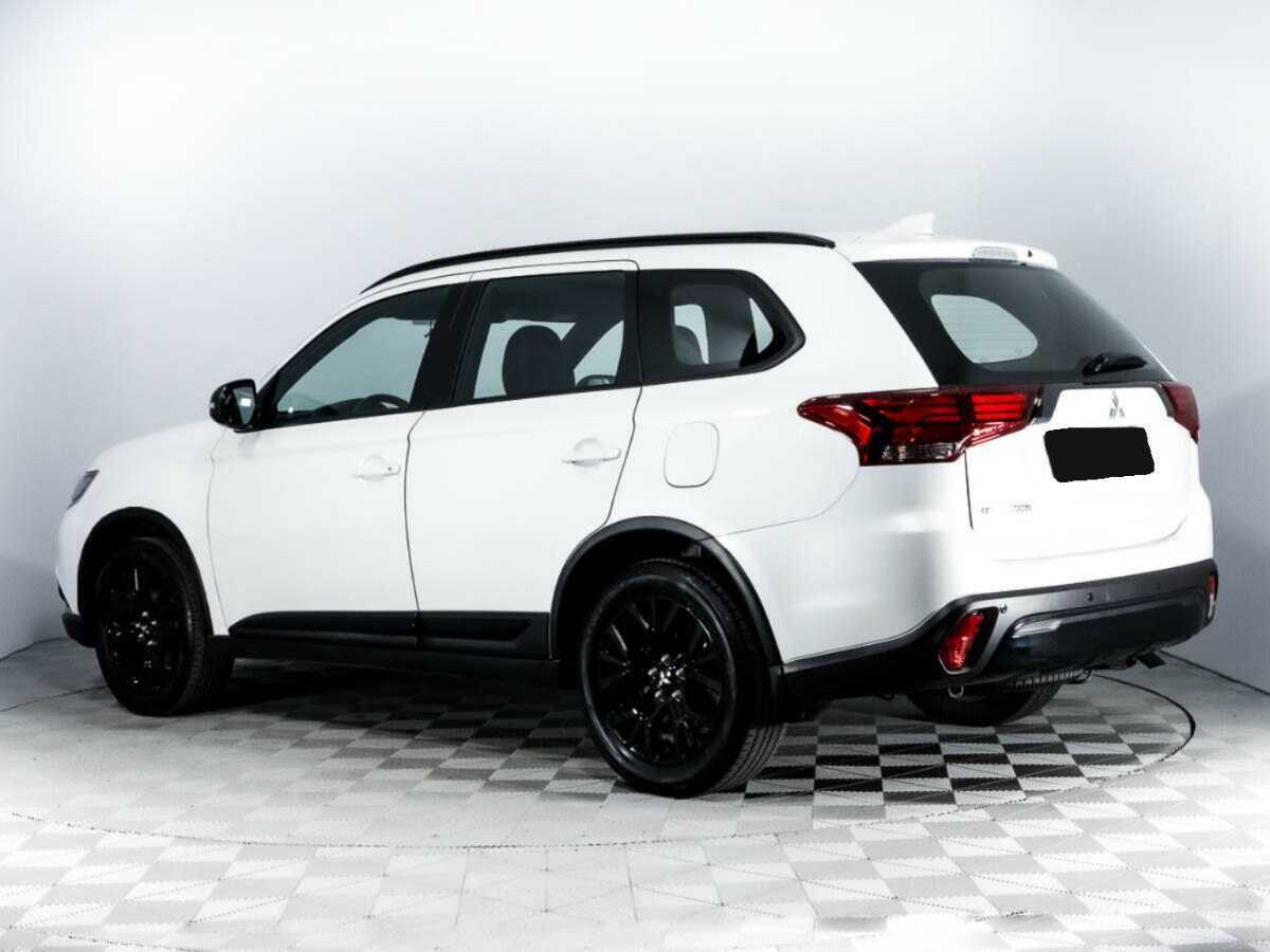 Mitsubishi Outlander 2021 года с пробегом. Фото: #6