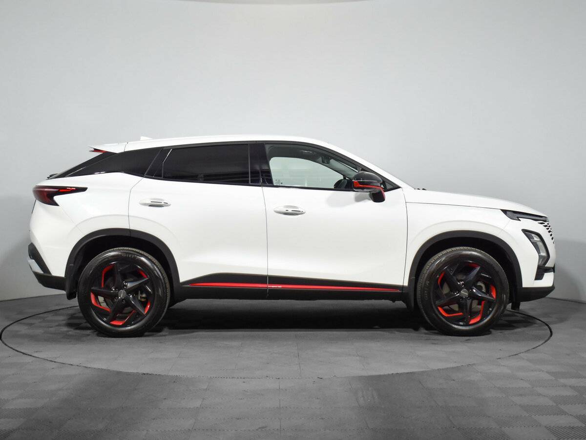 OMODA C5 2023 года с пробегом. Фото: #3