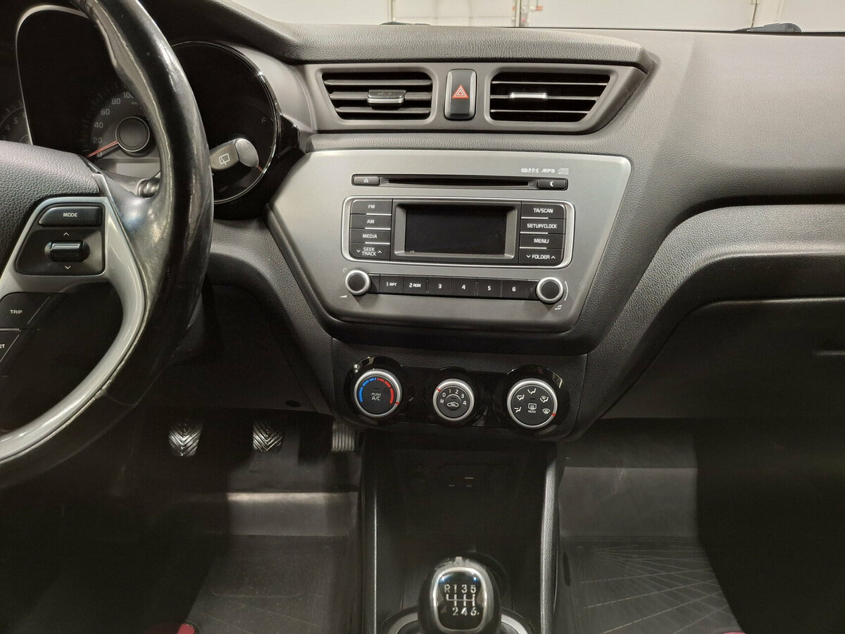 Kia Rio 2017 года с пробегом. Фото: #14