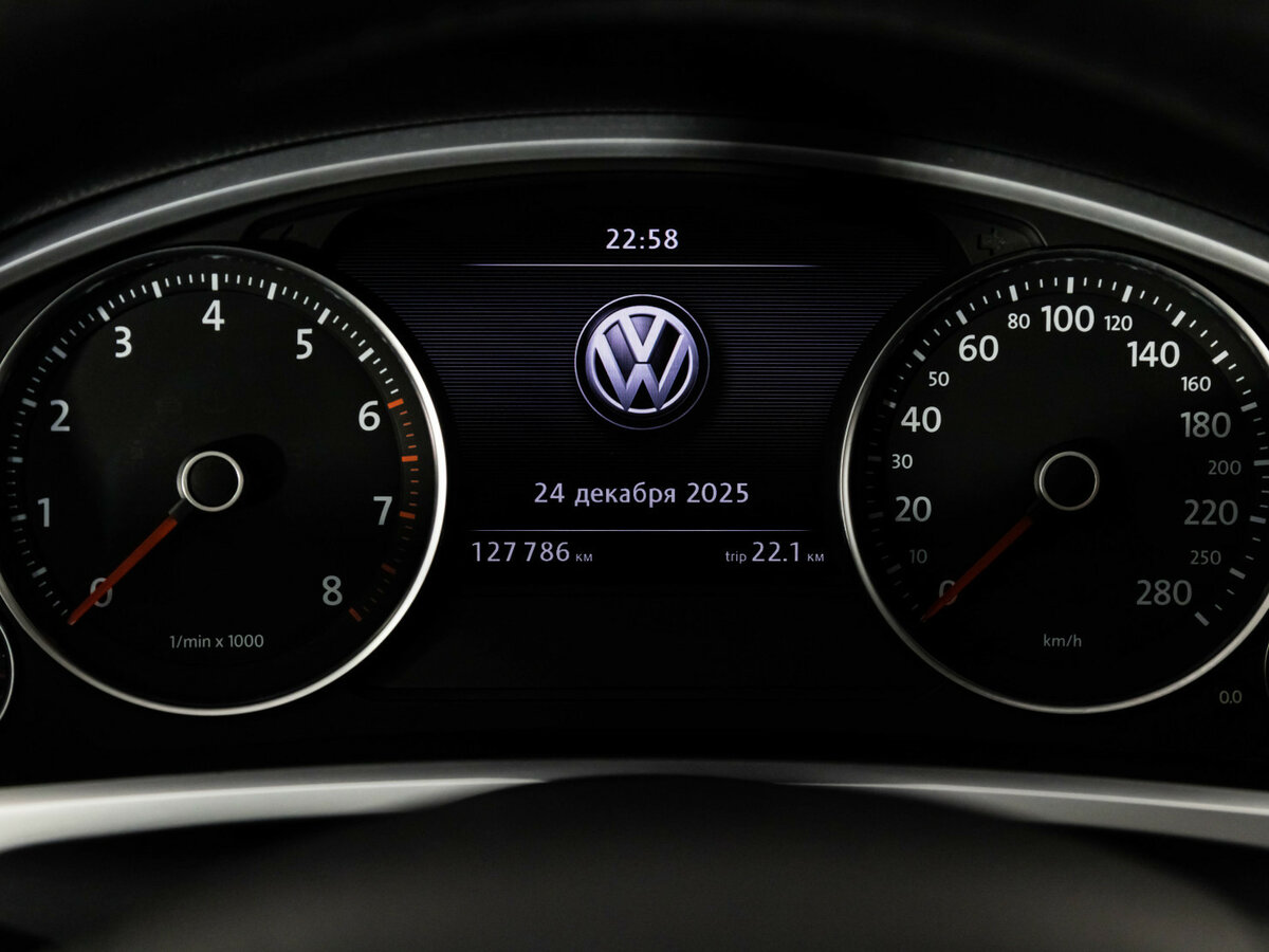 Volkswagen Touareg 2012 года с пробегом. Фото: #18