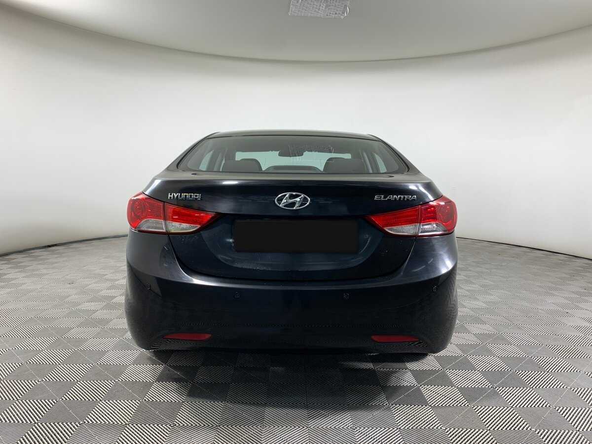 Hyundai Elantra 2012 года с пробегом. Фото: #5