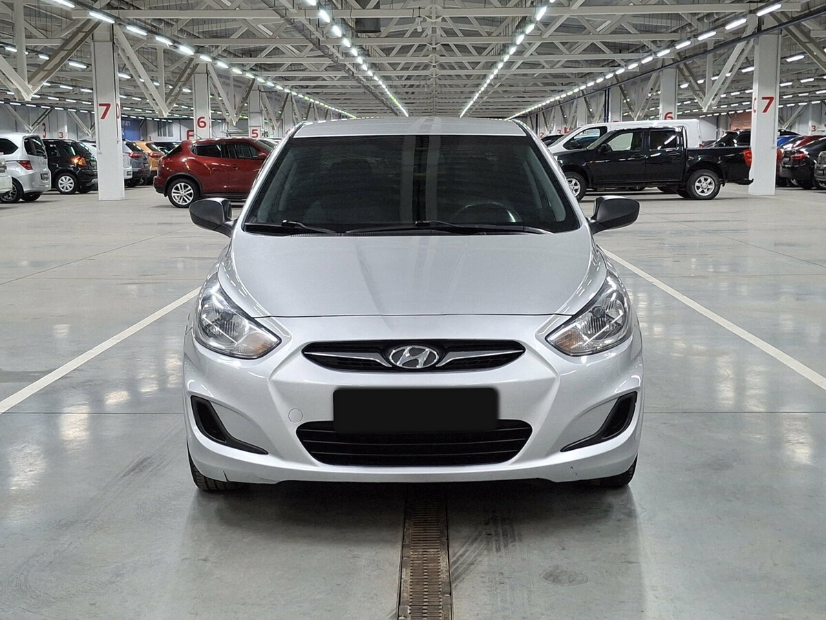 Hyundai Solaris 2014 года с пробегом. Фото: #1