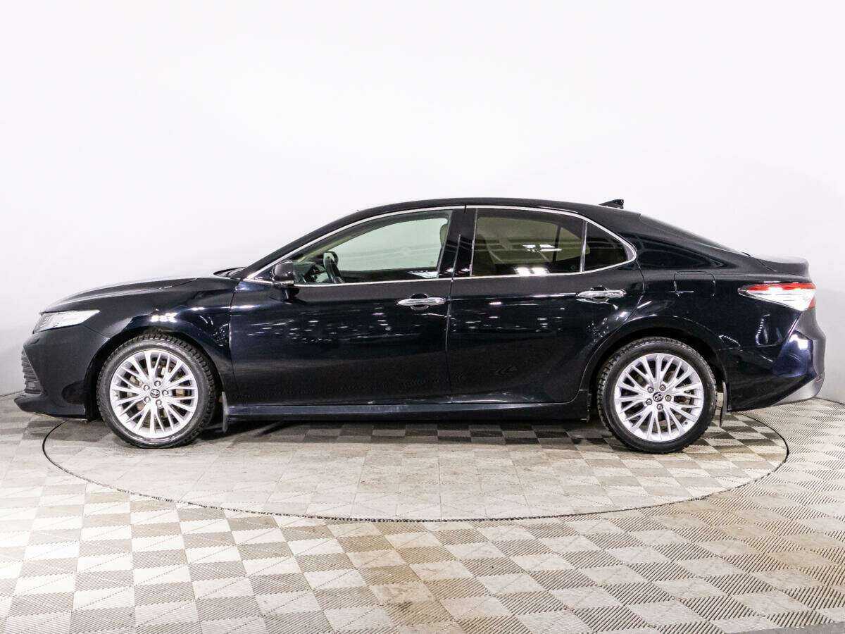 Toyota Camry 2018 года с пробегом. Фото: #7