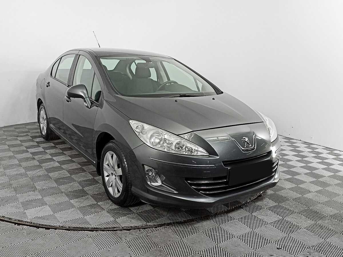 Peugeot 408 2012 года с пробегом. Фото: #1