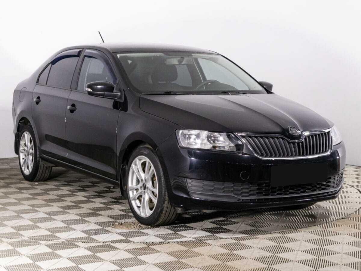 Skoda Rapid 2018 года с пробегом. Фото: #2