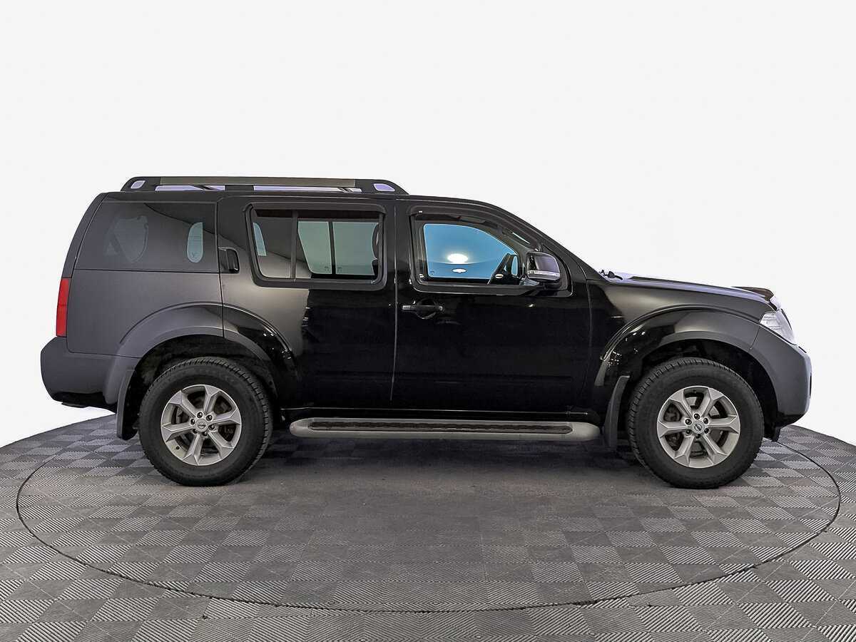 Nissan Pathfinder 2012 года с пробегом. Фото: #3