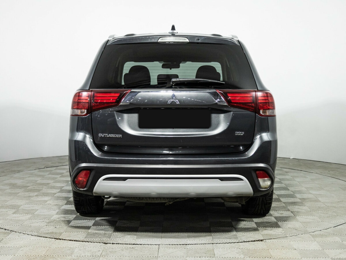 Mitsubishi Outlander 2020 года с пробегом. Фото: #4