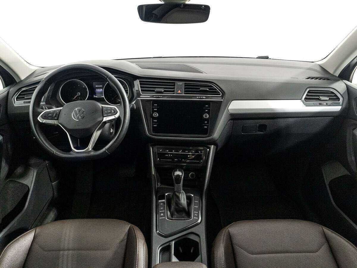 Volkswagen Tiguan 2021 года с пробегом. Фото: #12