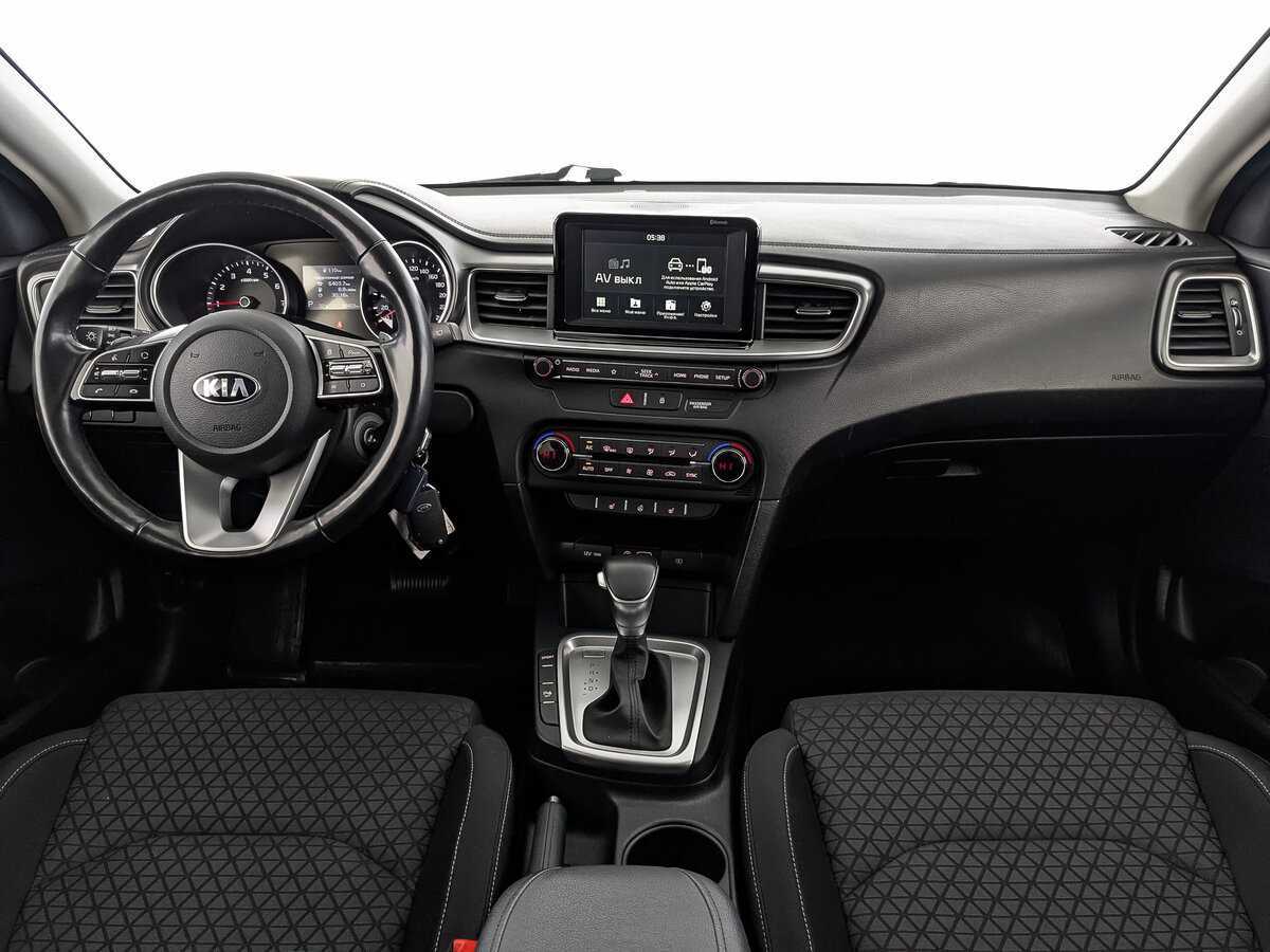 Kia Ceed 2020 года с пробегом. Фото: #11