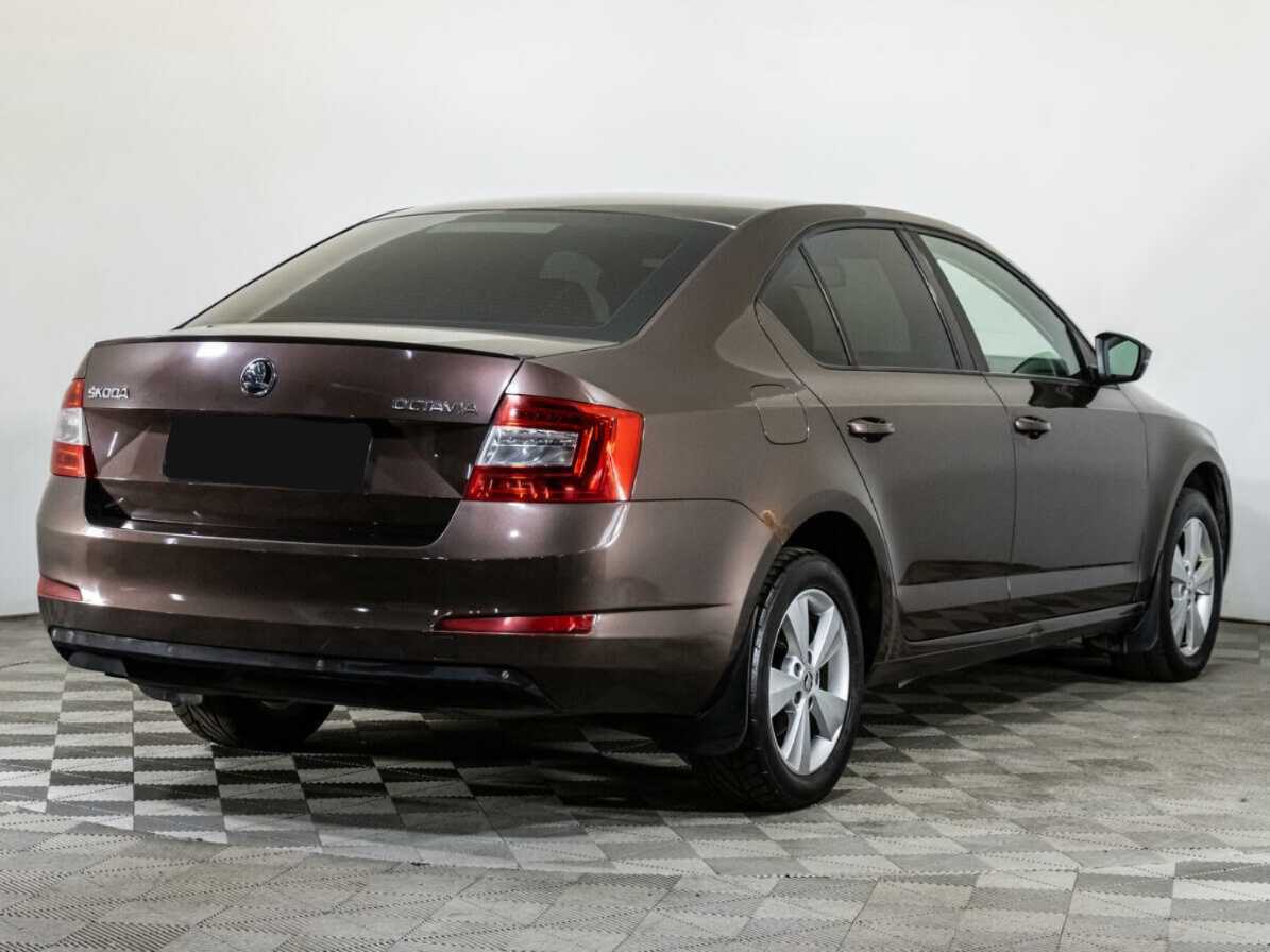 Skoda Octavia 2015 года с пробегом. Фото: #3