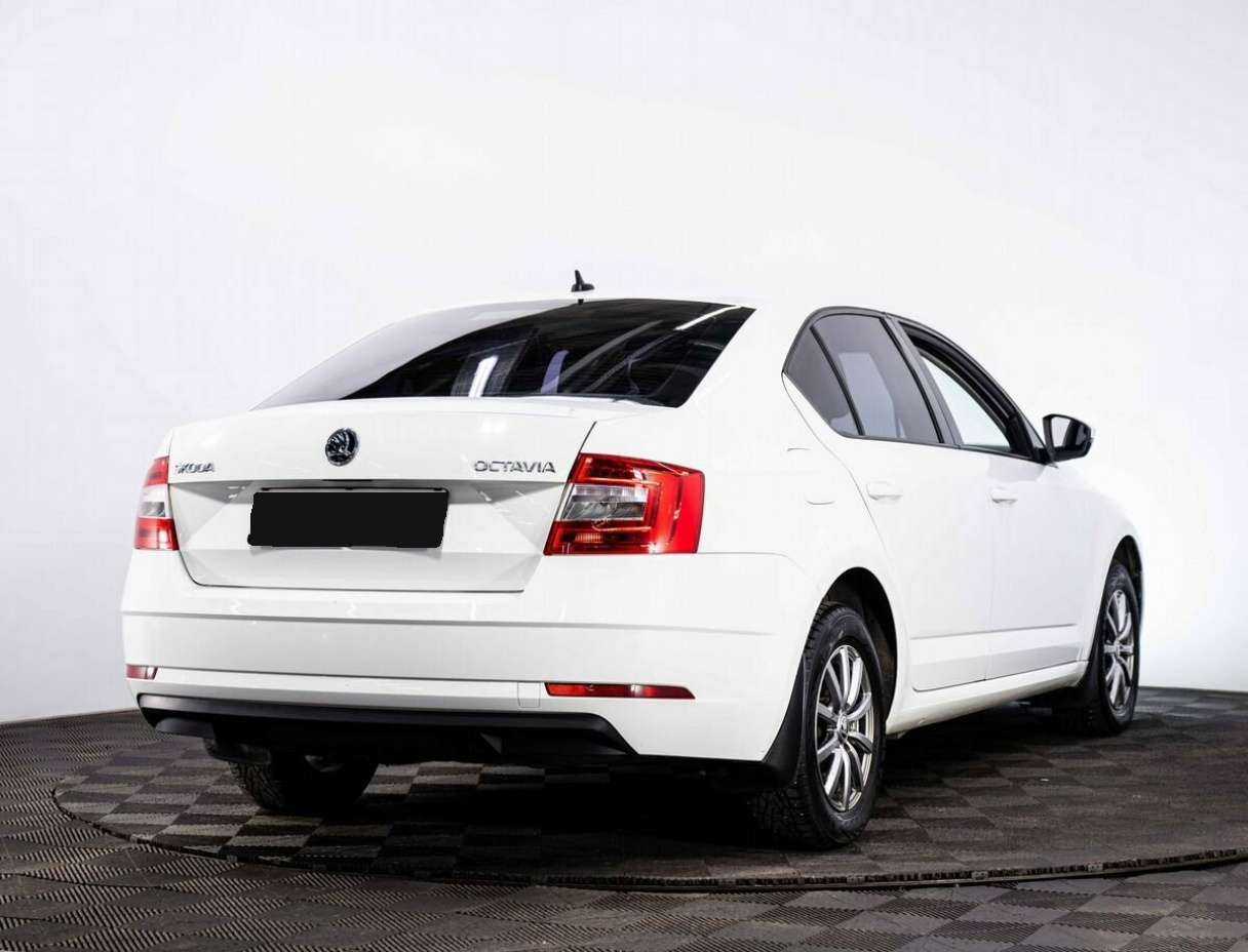 Skoda Octavia 2017 года с пробегом. Фото: #5