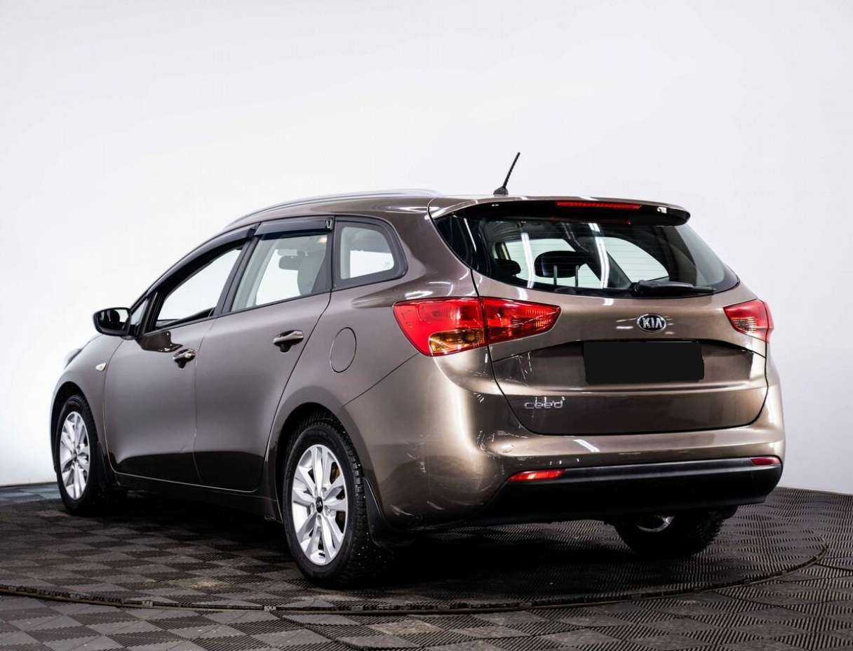 Kia Ceed 2014 года с пробегом. Фото: #3