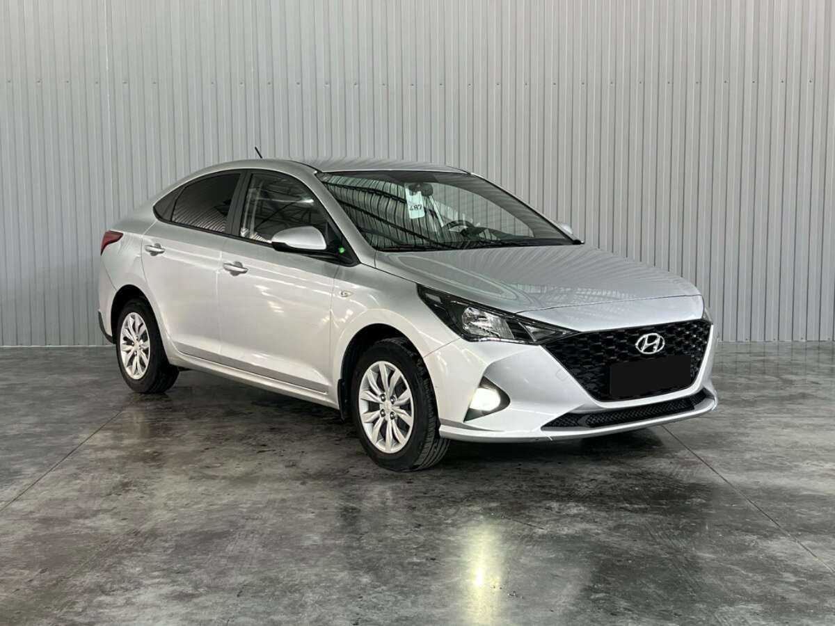 Hyundai Solaris 2020 года с пробегом. Фото: #2