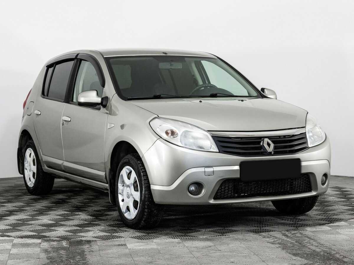 Renault Sandero 2014 года с пробегом. Фото: #2
