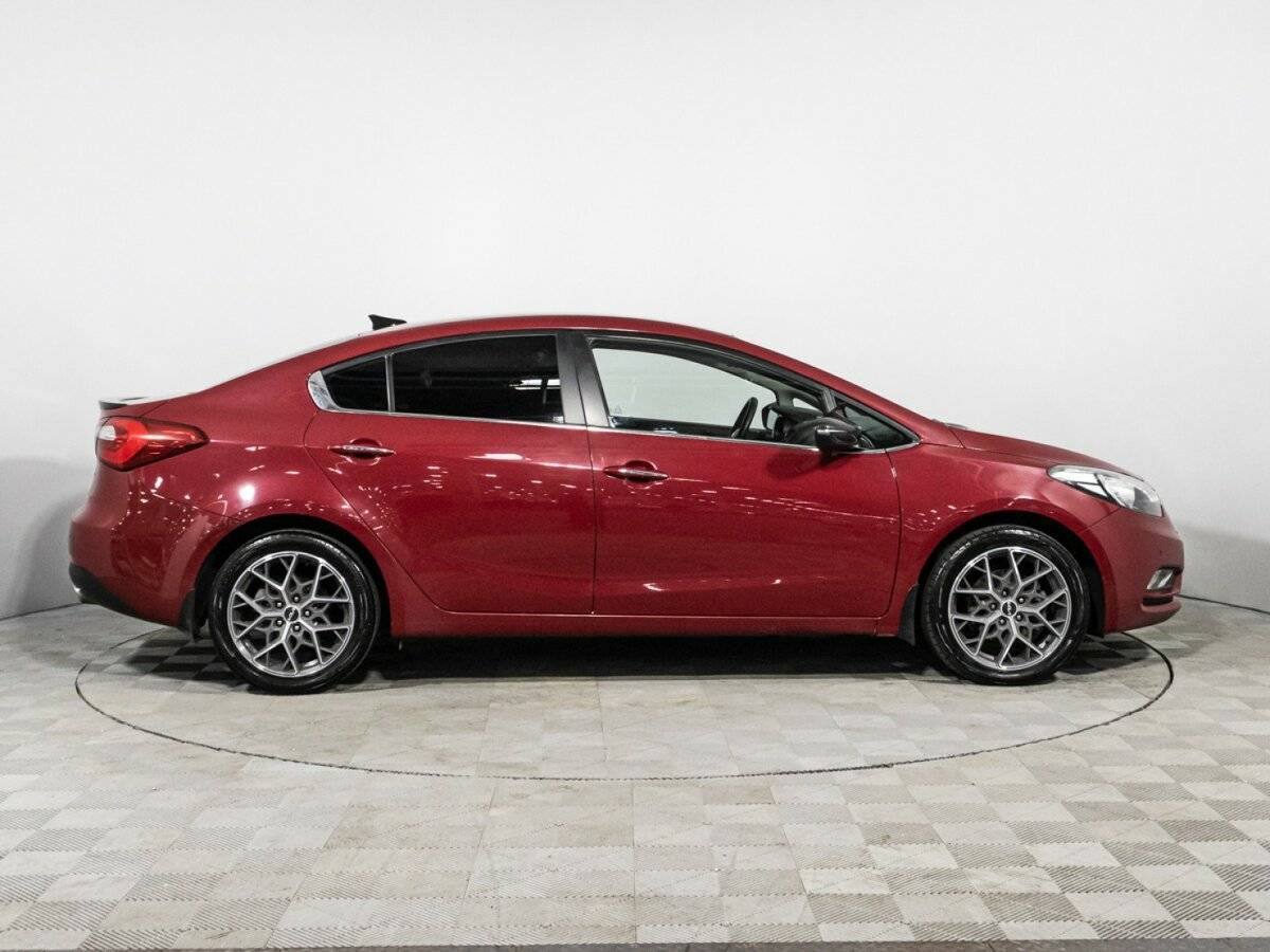 Kia Cerato 2014 года с пробегом. Фото: #3