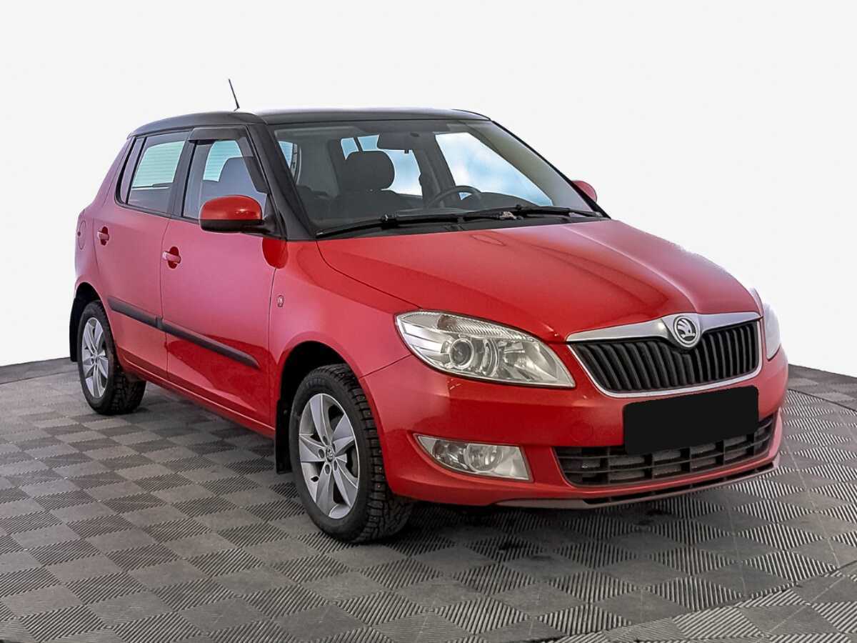 Skoda Fabia 2013 года с пробегом. Фото: #2