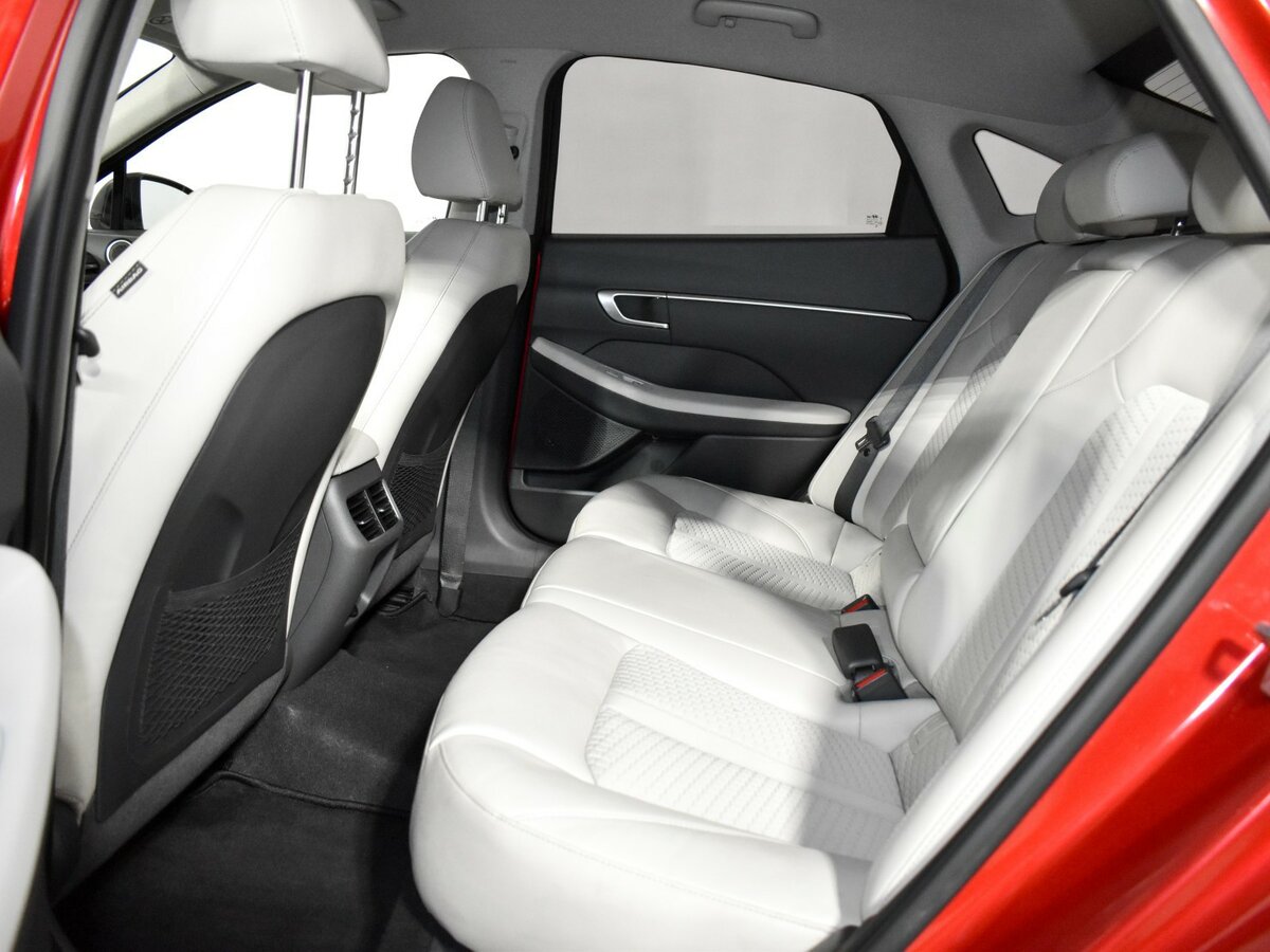 Hyundai Sonata 2020 года с пробегом. Фото: #10