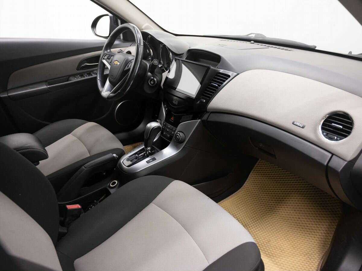 Chevrolet Cruze 2012 года с пробегом. Фото: #10