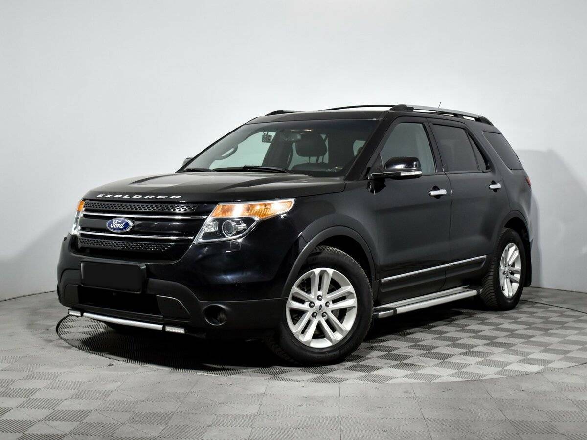 Ford Explorer 2014 года с пробегом. Посмотреть фото