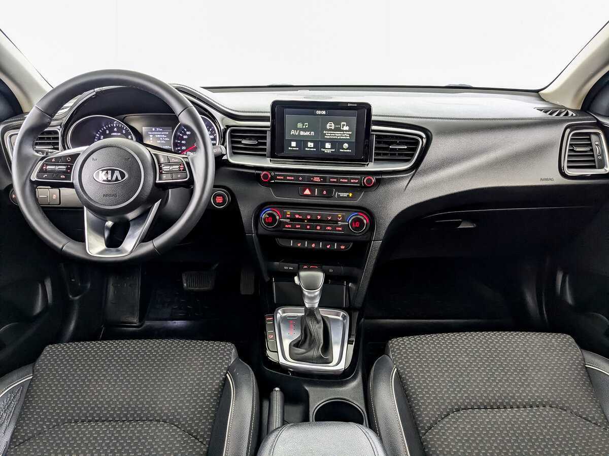 Kia Ceed 2019 года с пробегом. Фото: #11