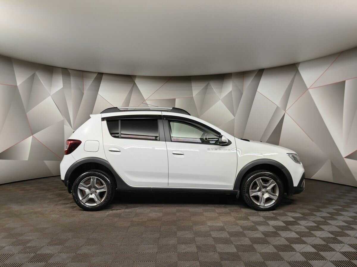 Renault Sandero 2019 года с пробегом. Фото: #5