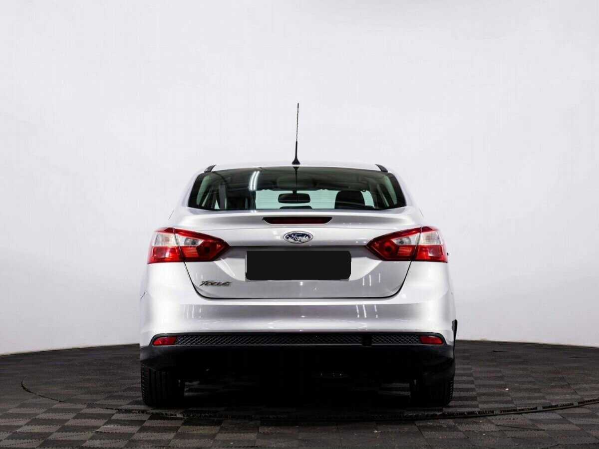 Ford Focus 2012 года с пробегом. Фото: #4