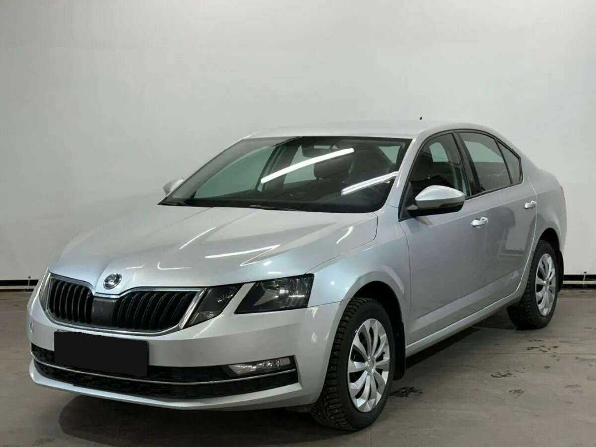 Skoda Octavia 2018 года с пробегом. Посмотреть фото