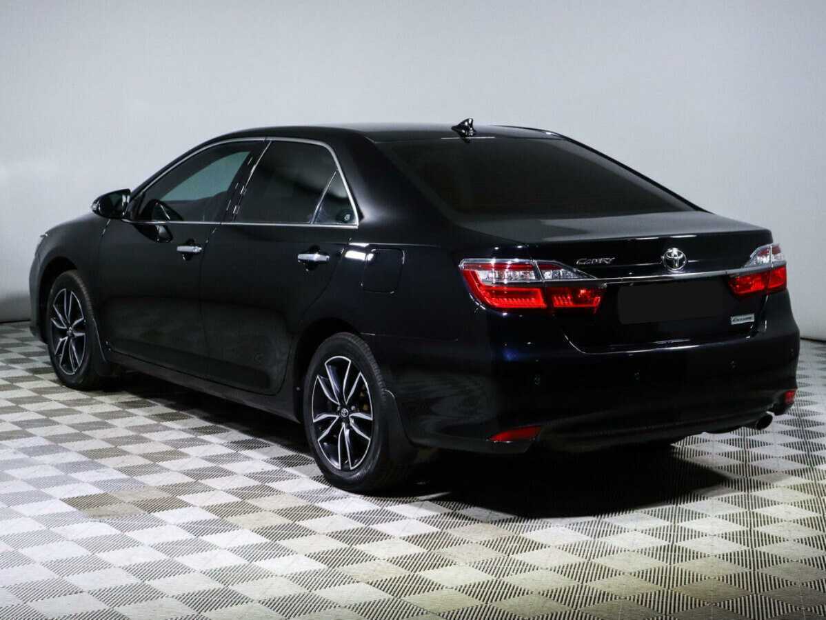 Toyota Camry 2018 года с пробегом. Фото: #5