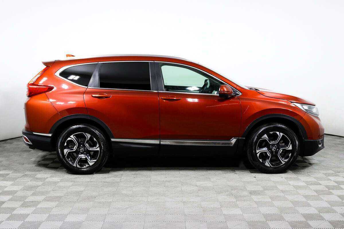 Honda CR-V 2017 года с пробегом. Фото: #3