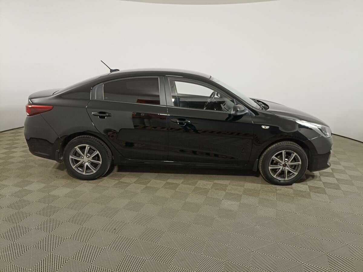 Kia Rio 2018 года с пробегом. Фото: #3