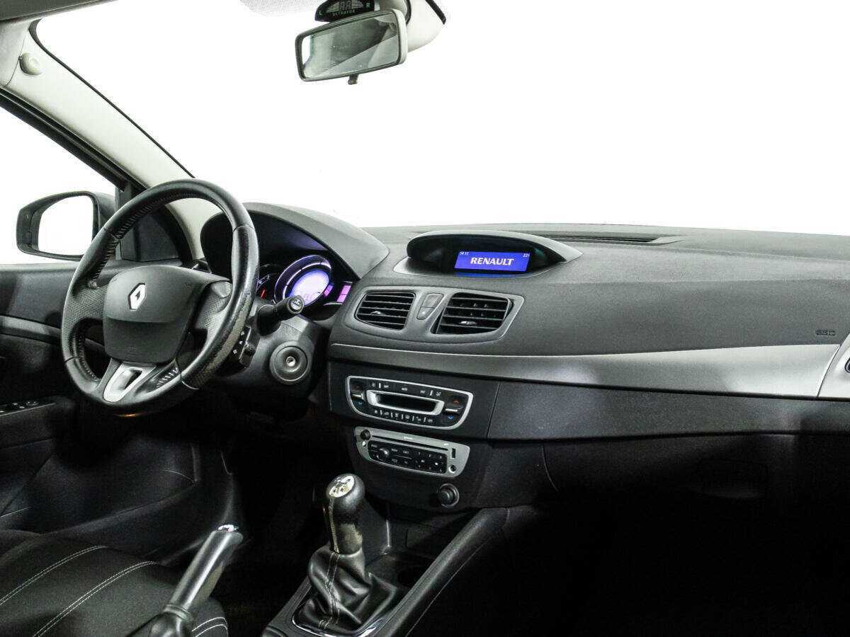 Renault Fluence 2013 года с пробегом. Фото: #8