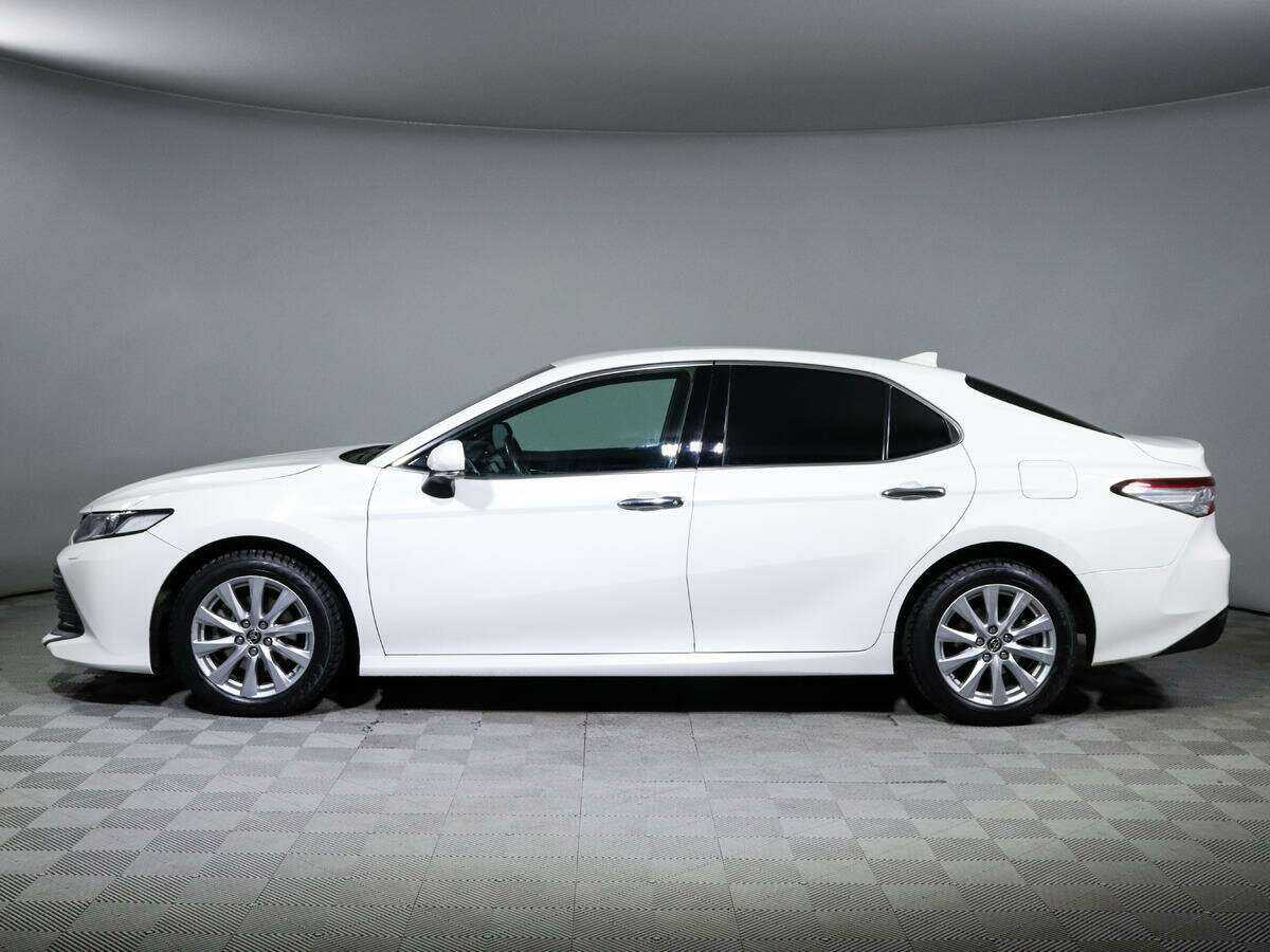 Toyota Camry 2018 года с пробегом. Фото: #7
