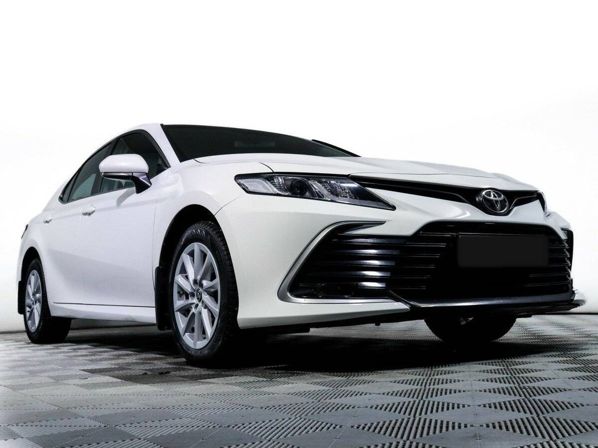 Toyota Camry 2021 года с пробегом. Фото: #15